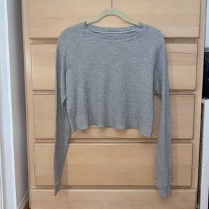 J. galt grey waffle print cropped long sleeve